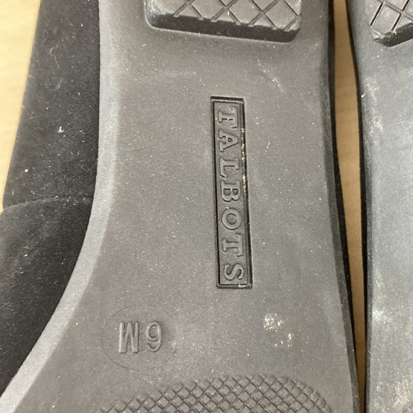 Talbots Black Suede Flats with Beaded Bow Size 6 - Picture 7 of 8